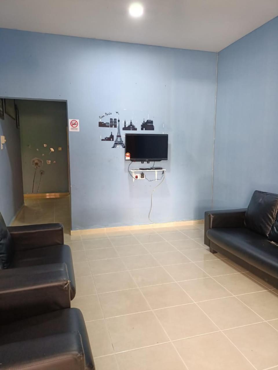 Yasmeen Homestay Kemaman Chukai Ngoại thất bức ảnh